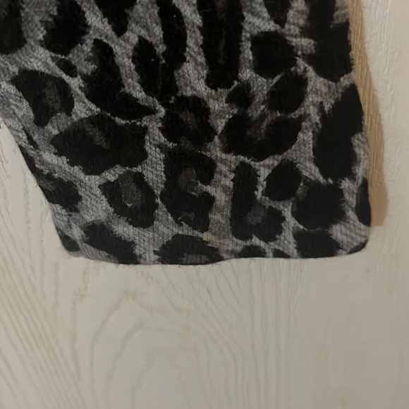 C.D. Daniels Animal Print Sweater - Picture 4 of 6